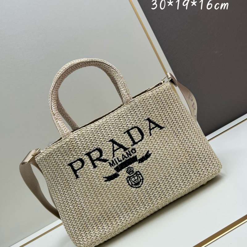 Pra*a shopping bags
